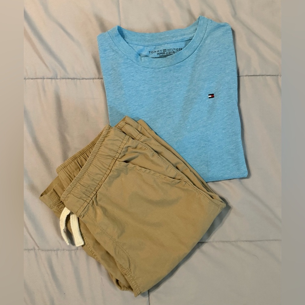 Tommy Hilfiger Boys 12 L Blue T-Shirt Children’s Place Khaki Beige Shorts Set